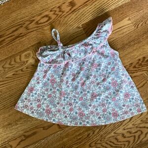 Asymmetrical floral top